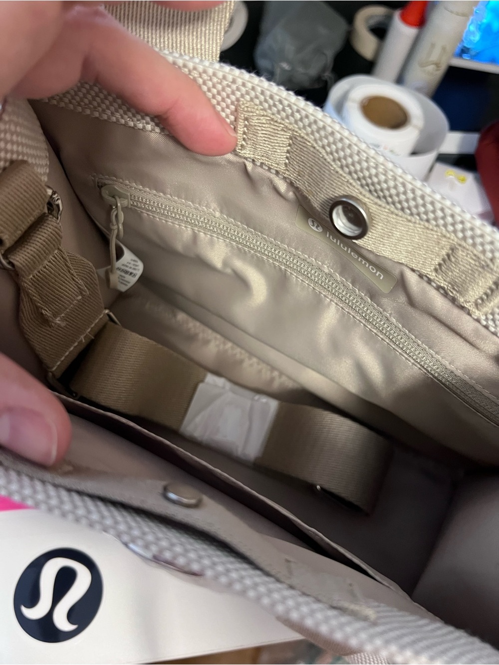 #722 NWT Lululemon 2Tone Canvas Tote Mini 4.5L MojaveTanLightIvory Rare Sold Out - Picture 2 of 8